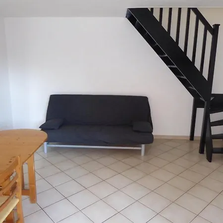 דירה Climatisee Refaite A Neuf Au Calme Avec Piscine, Terrasse Et Parking, Proche Et Port - Fr-1-723-159
